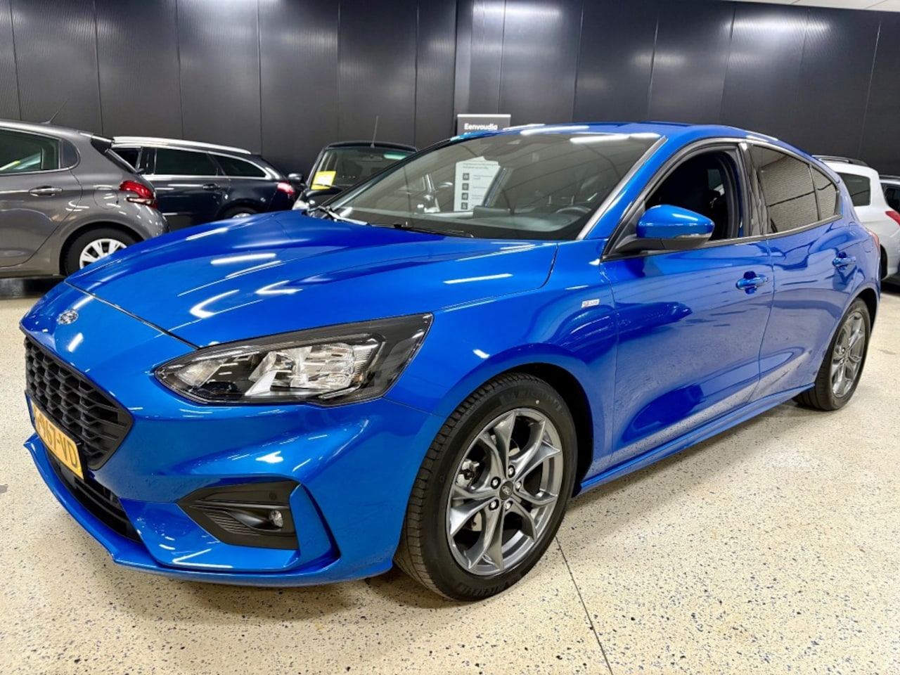 Ford Focus - ST-Line Ecoboost 125pk Sport Navigatie Apple Android NL - AutoWereld.nl
