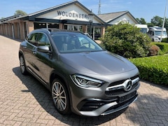 Mercedes-Benz GLA-Klasse - GLA 250e AMG int + ext Pano dak