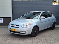 Hyundai Accent - | 1.6i Dynamic | Airco | 2e eigenaar |