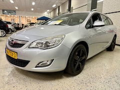 Opel Astra - 1.3 CDTI AIRCO / Trekhaak / CRUISE / NAVIGATIE