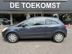 Opel Corsa - 1.4 16V AIRCO / CRUISE / STOELenSTUURVERW / TREKHAAK