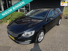 Volvo V60 - 1.6 D2 Summum ECC/NAV/CRUISE/PDC V+A APK+NAP