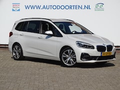 BMW 2-serie Gran Tourer - 218i Executive Edition|Trekhaak|HUD|Camera|All Season