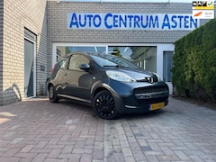Peugeot 107 - 1.0-12V Accent