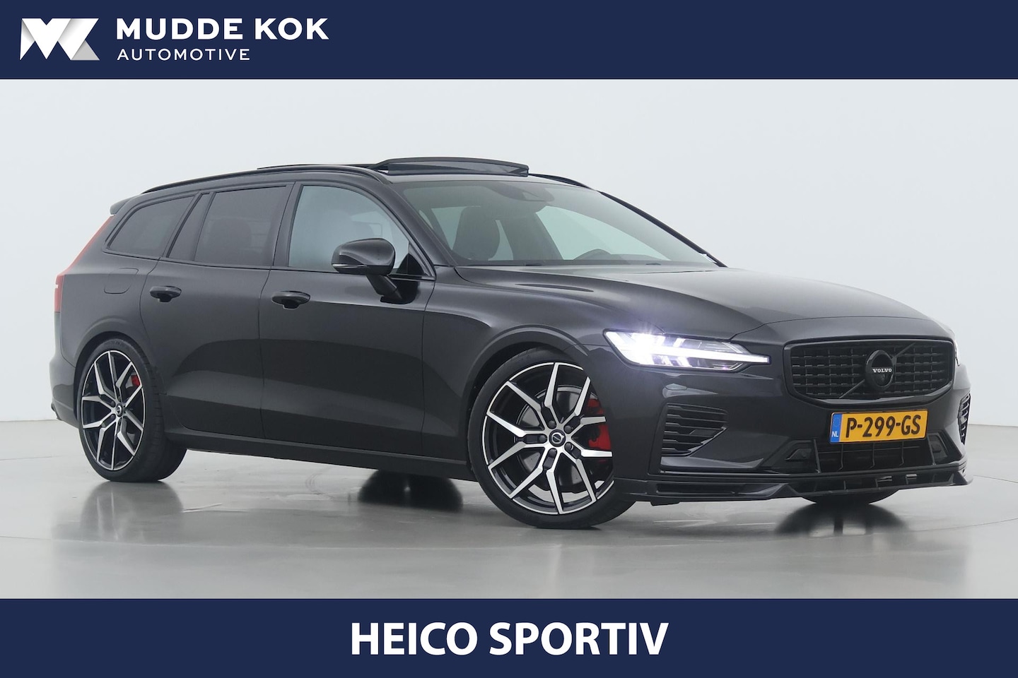 Volvo V60 - T8 AWD R-Design | HEICO SPORTIV | Panoramadak | Head-Up | ACC | 360° Camera | Trekhaak | 2 - AutoWereld.nl