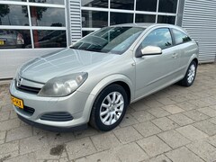 Opel Astra GTC - 1.6 Enjoy