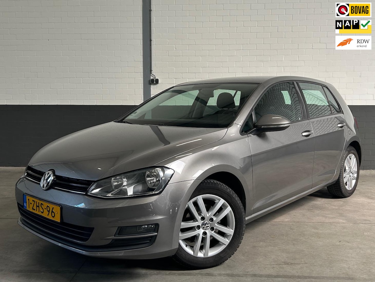 Volkswagen Golf - 1.2 TSI, airco, multimediascherm, - AutoWereld.nl