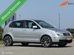 Volkswagen Polo - 1.2-12V Cross
