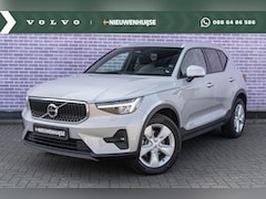 Volvo XC40 - B4 Aut. Core | Trekhaak | Parkeerverwarming | Stoel-/stuur-/achterbankverwarming | Camera