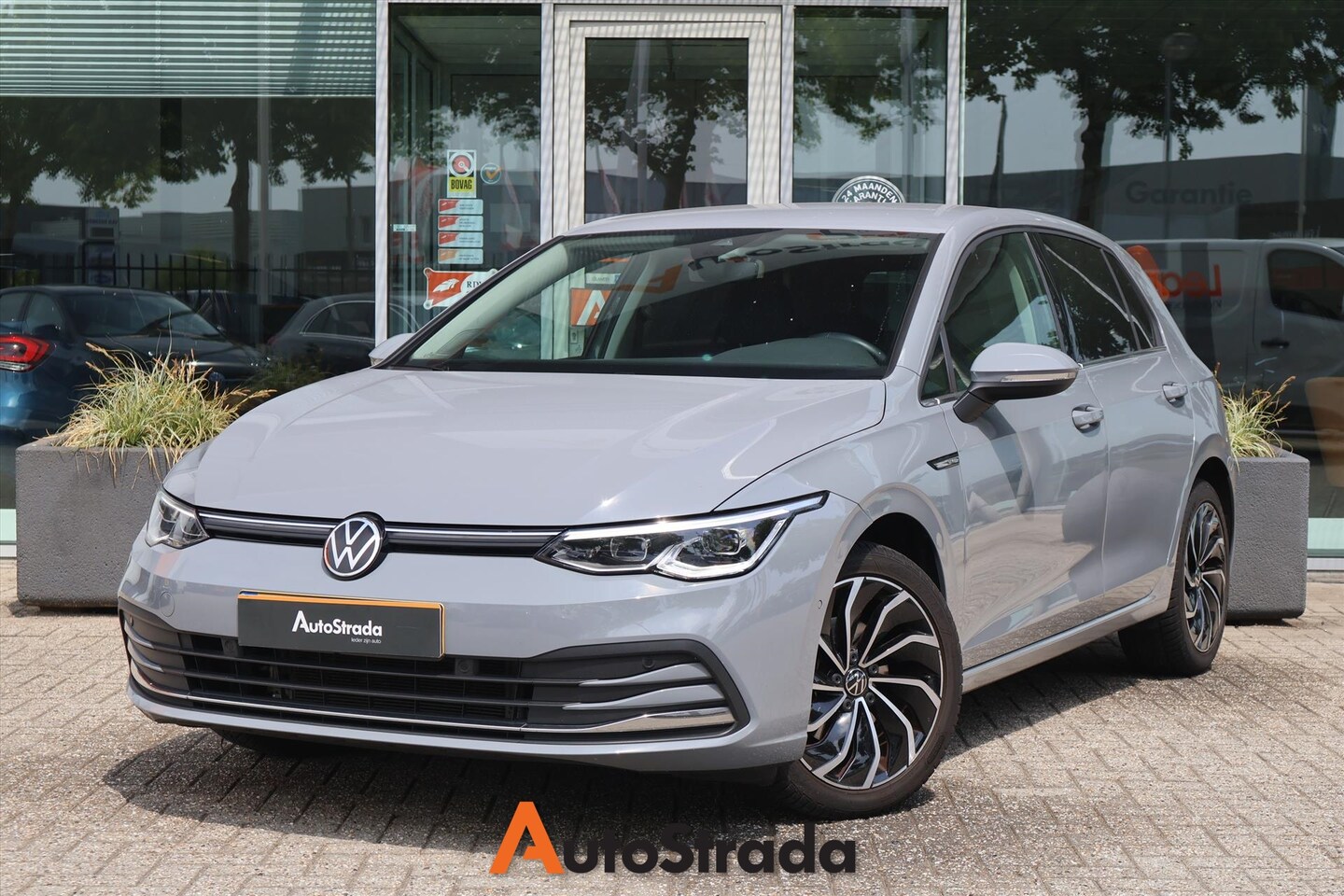 Volkswagen Golf - 1.5 TSI Style 130pk I Navi | LED | Carplay | Keyless - AutoWereld.nl