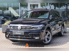 Volkswagen Tiguan Allspace - 1.5 TSI R-LINE Highline 150pk 7PERS I Pano I Camera I Trekhaak I Navi I Carplay