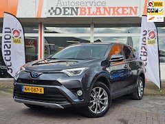 Toyota RAV4 - 2.5 Hybrid AWD Automaat Executive BJ.2017 / Navi / Led / Panodak / Leer / Clima / Trekhaak