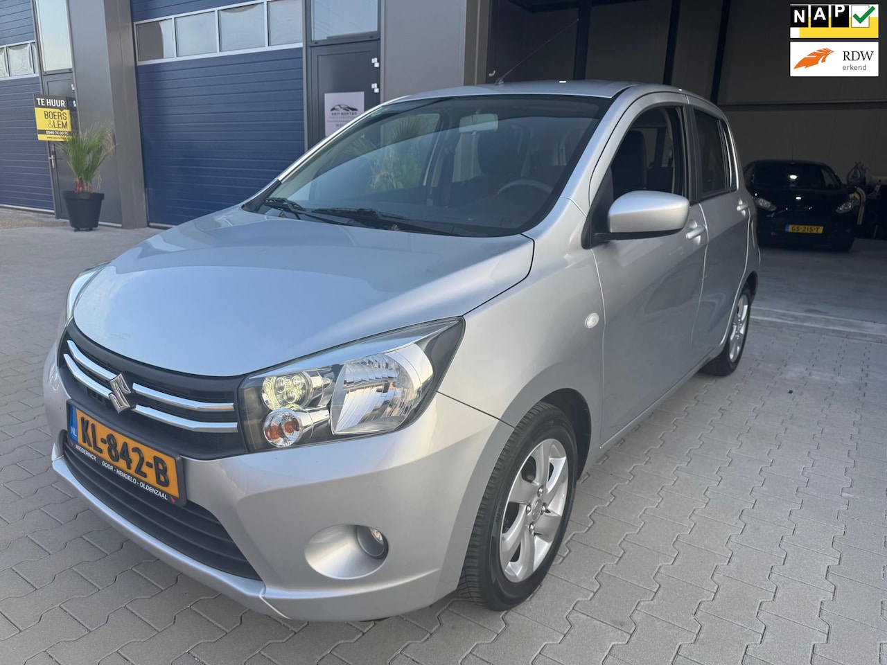 Suzuki Celerio - 1.0 Exclusive 5 deurs airco elektrische ramen 80dznd km nap!! - AutoWereld.nl