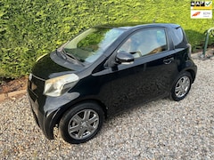 Toyota iQ - 1.0 VVTi Aspiration Automaat Airco 66DKM NAP