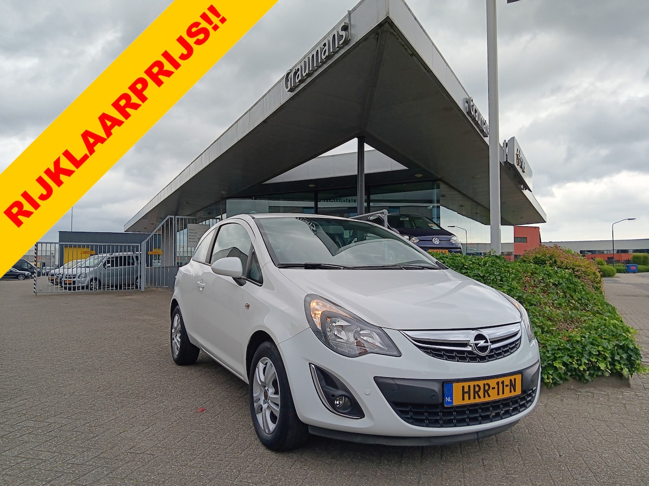 Opel Corsa - 1.4-16V Berlin 1.4-16V Berlin, AIRCO, AUTOMAAT, Parkeersensoren voor & achter, LMV etc. incl. 12 maanden - AutoWereld.nl
