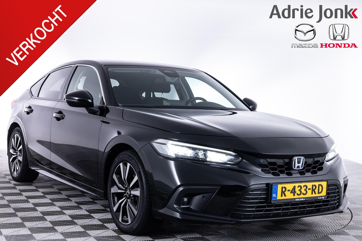 Honda Civic - 2.0 e:HEV Elegance | AUTOMAAT | APPLE-CARPLAY | STOELVERWARMING | ACHTERUITRIJ-CAMERA | AD - AutoWereld.nl
