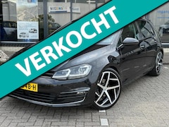Volkswagen Golf - 1.2 TSI Connected Series