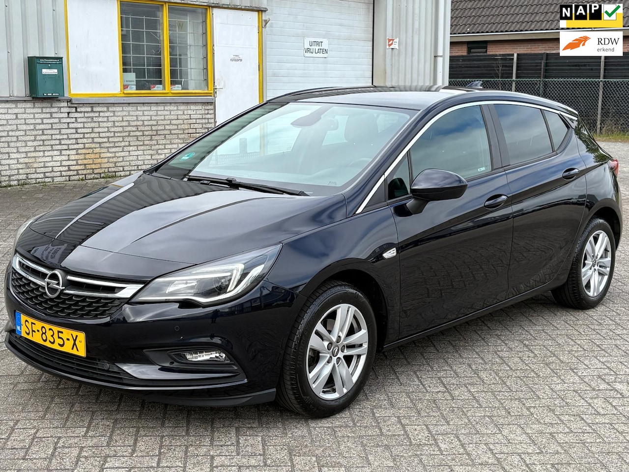 Opel Astra - 1.0 TURBO 105 PK Bj 2018 Online Edition 5 Deurs Ecc Airco Prof Navi Cruise Control Pdc Led - AutoWereld.nl