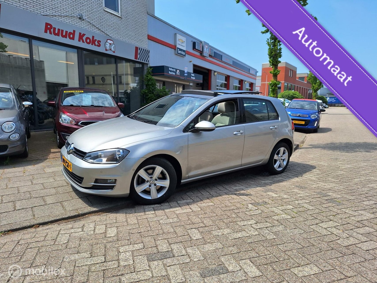 Volkswagen Golf - 1.2 TSI Highline 1.2 TSI HIGHLINE - AutoWereld.nl
