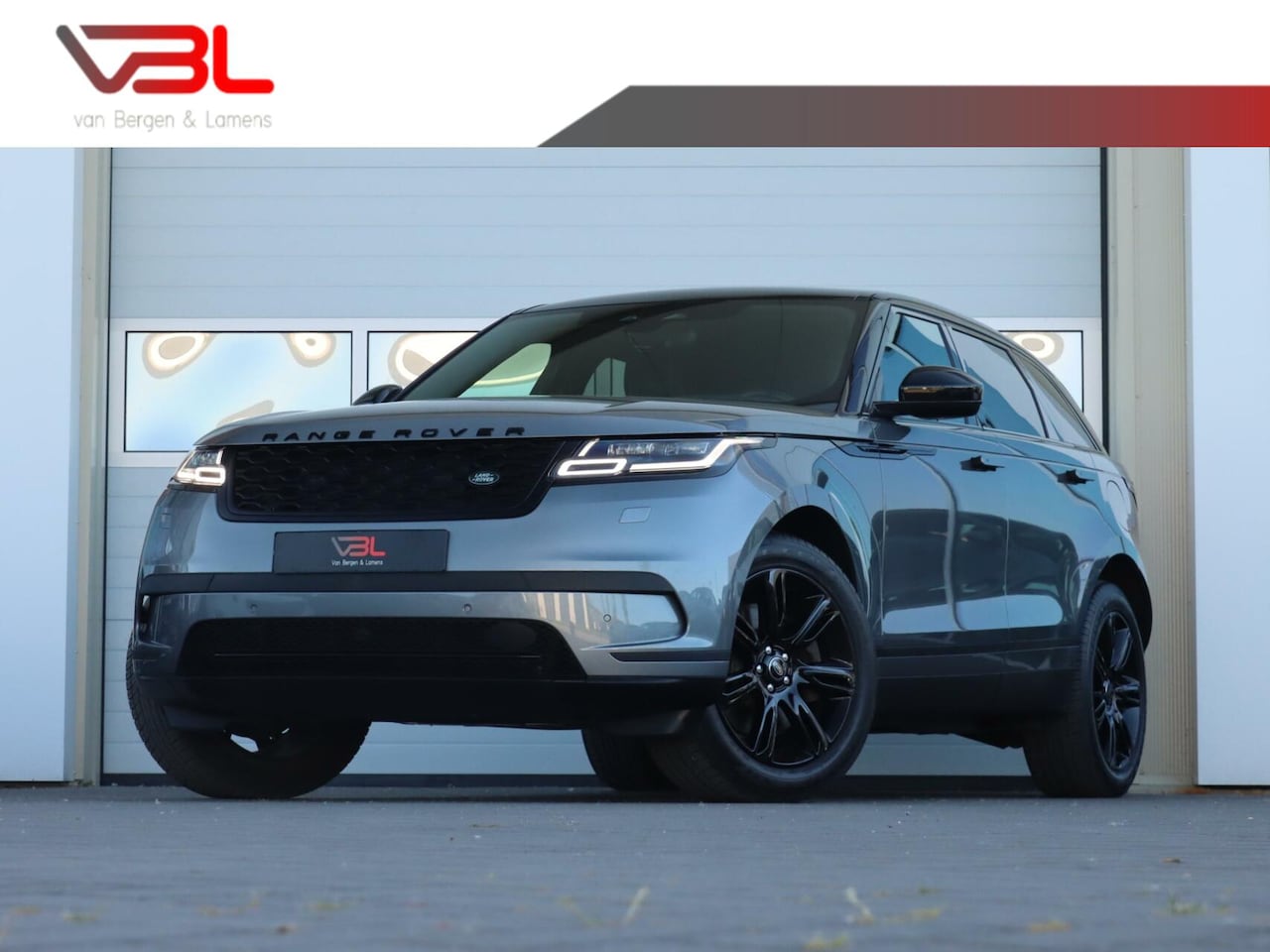 Land Rover Range Rover Velar - 2.0 P400e | Black Exterior Styling Pack | - AutoWereld.nl