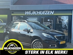 Peugeot 2008 - 1.2 PureTech Blue Lion met Panorama dak Navigatie Nette staat