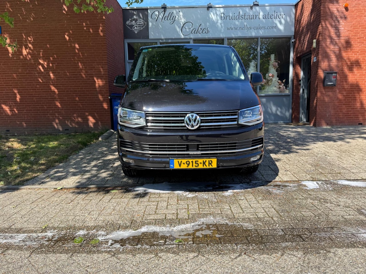 Volkswagen Transporter - 2.0 TDI L2H1 Highline - AutoWereld.nl