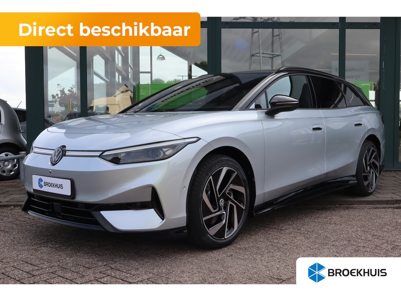 Volkswagen ID.7 Tourer - Pro Business | Achterbank in ongelijke delen neerklapbaar incl. middenarmsteun en doorlaad - AutoWereld.nl