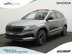 Skoda Karoq - 1.5 TSI 150 pk DSG ACT Sportline Business | Panoramadak | Trekhaak | Matrix LED | Stoelver