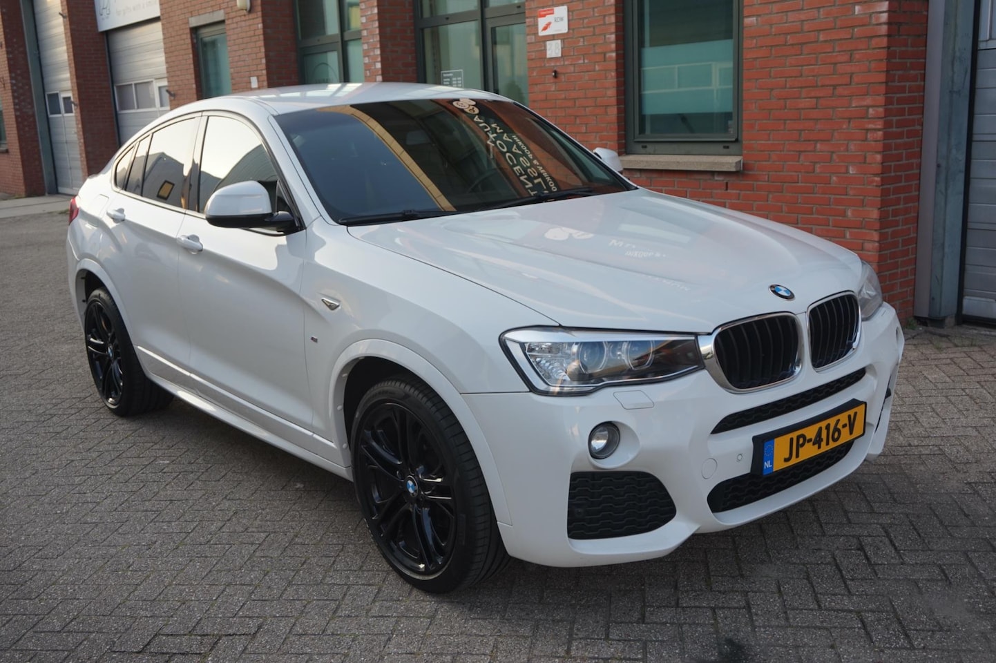 BMW X4 - XDrive20d High Executive M Pakket - AutoWereld.nl