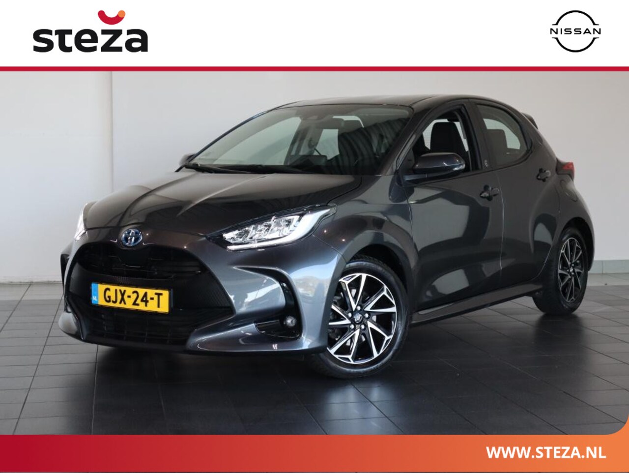 Toyota Yaris - 1.5 Hybrid Business Plus / Camera / Adaptieve Cruise Control - AutoWereld.nl