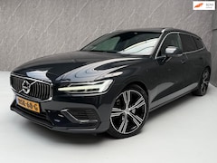 Volvo V60 - 2.0 T8 Twin Engine AWD Inscription 342 PK / Full Option