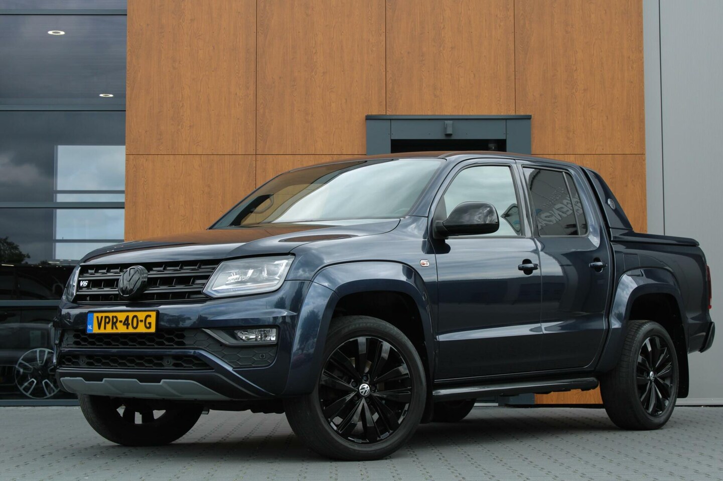Volkswagen Amarok - 3.0 TDI 4Motion Aventura | Rolcover | Xenon - AutoWereld.nl