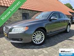 Volvo S80 - 2.5 T Momentum Automaat