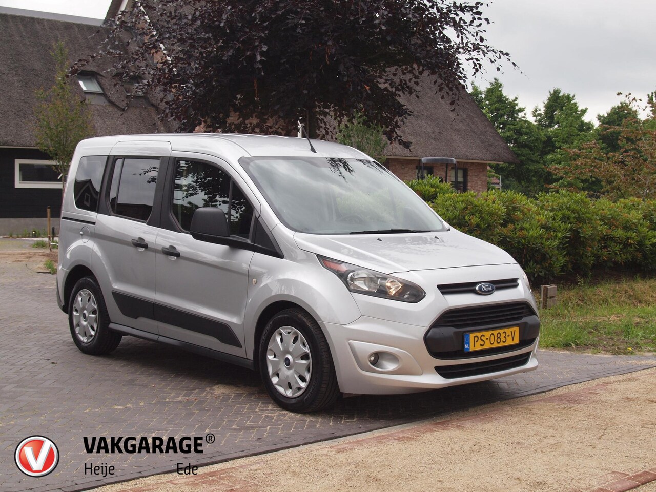 Ford Tourneo Connect Compact - 1.0 Trend | 30.000 KM | Dubbele schuifdeur | Airco | Bluetooth | - AutoWereld.nl