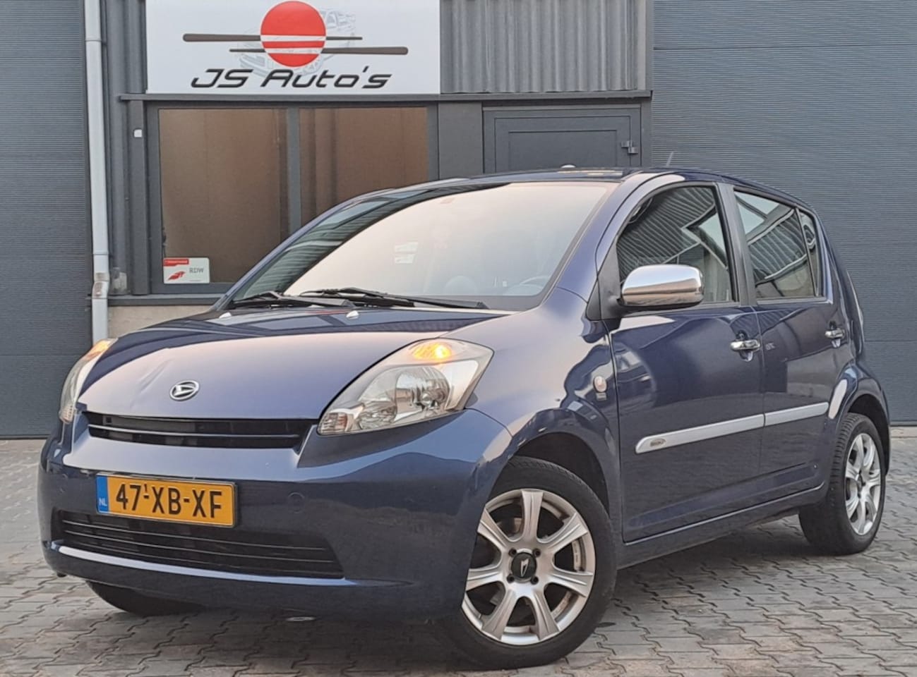 Daihatsu Sirion - 1.3 Chromium 5DRS 15' Velgen Airco NAP 2de Eigenaar - AutoWereld.nl