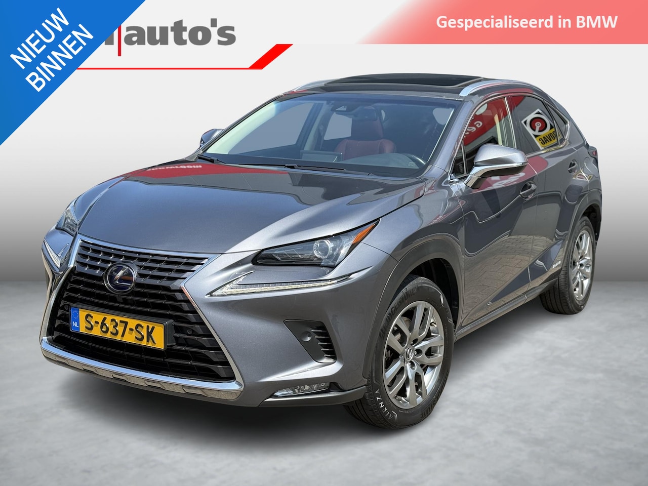 Lexus NX - 300h AWD Luxury Line 64668km! - AutoWereld.nl