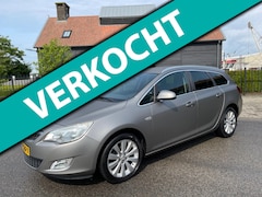 Opel Astra Sports Tourer - 1.4 Turbo COSMO AIRCO/ECC DEELS LEER NAVIGATIE