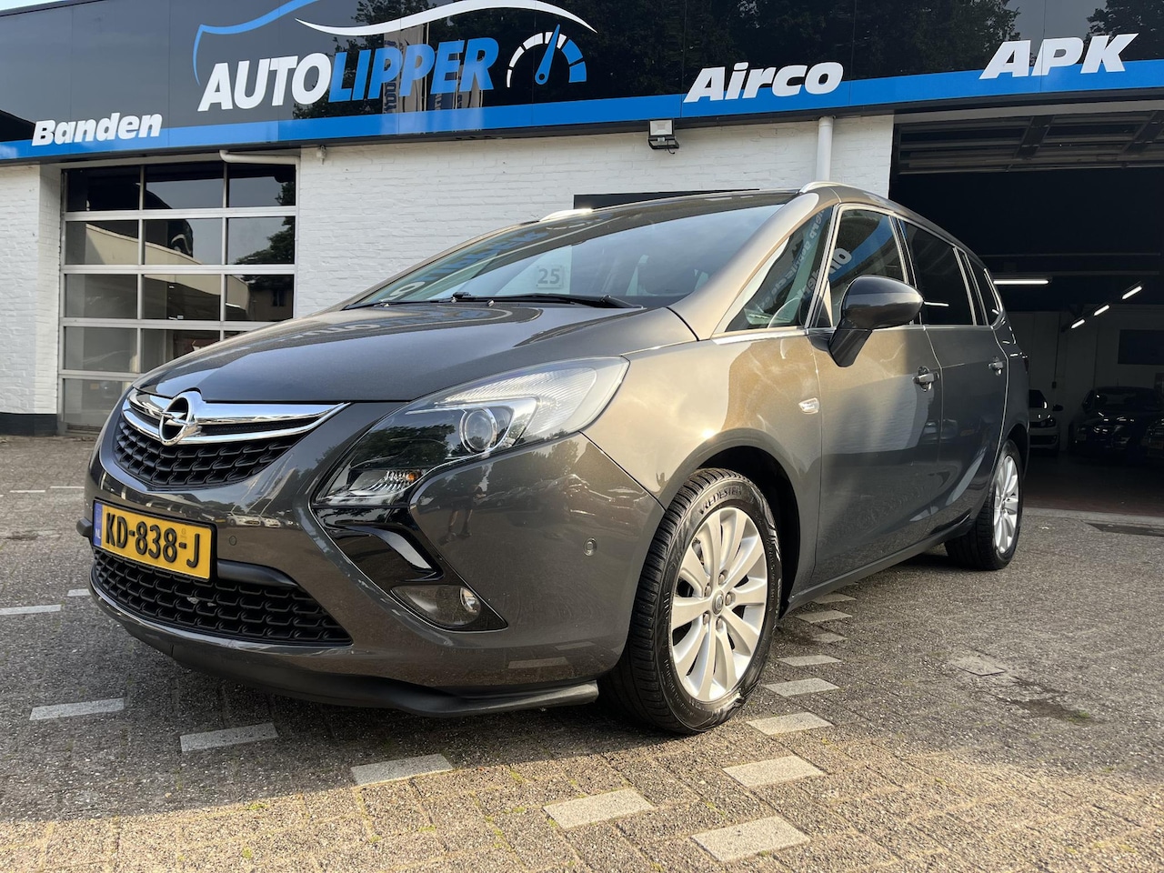 Opel Zafira Tourer - 1.4 Innovation 7p. /CC/Airco/Automaat/7 personen/Nieuwe apk bij aflevering - AutoWereld.nl