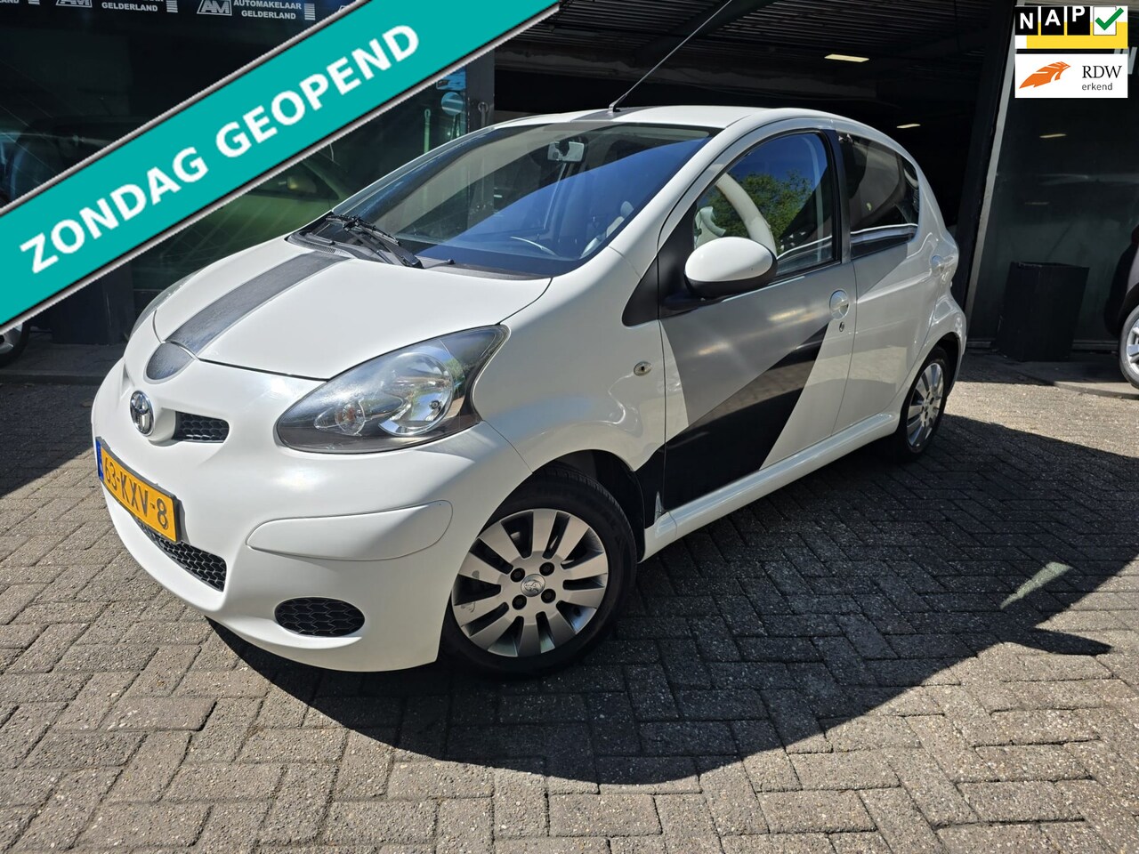 Toyota Aygo - 1.0-12V Xcite White | 2E EIGENAAR | 12MND GARANTIE | AIRCO | ELEC RAMEN - AutoWereld.nl