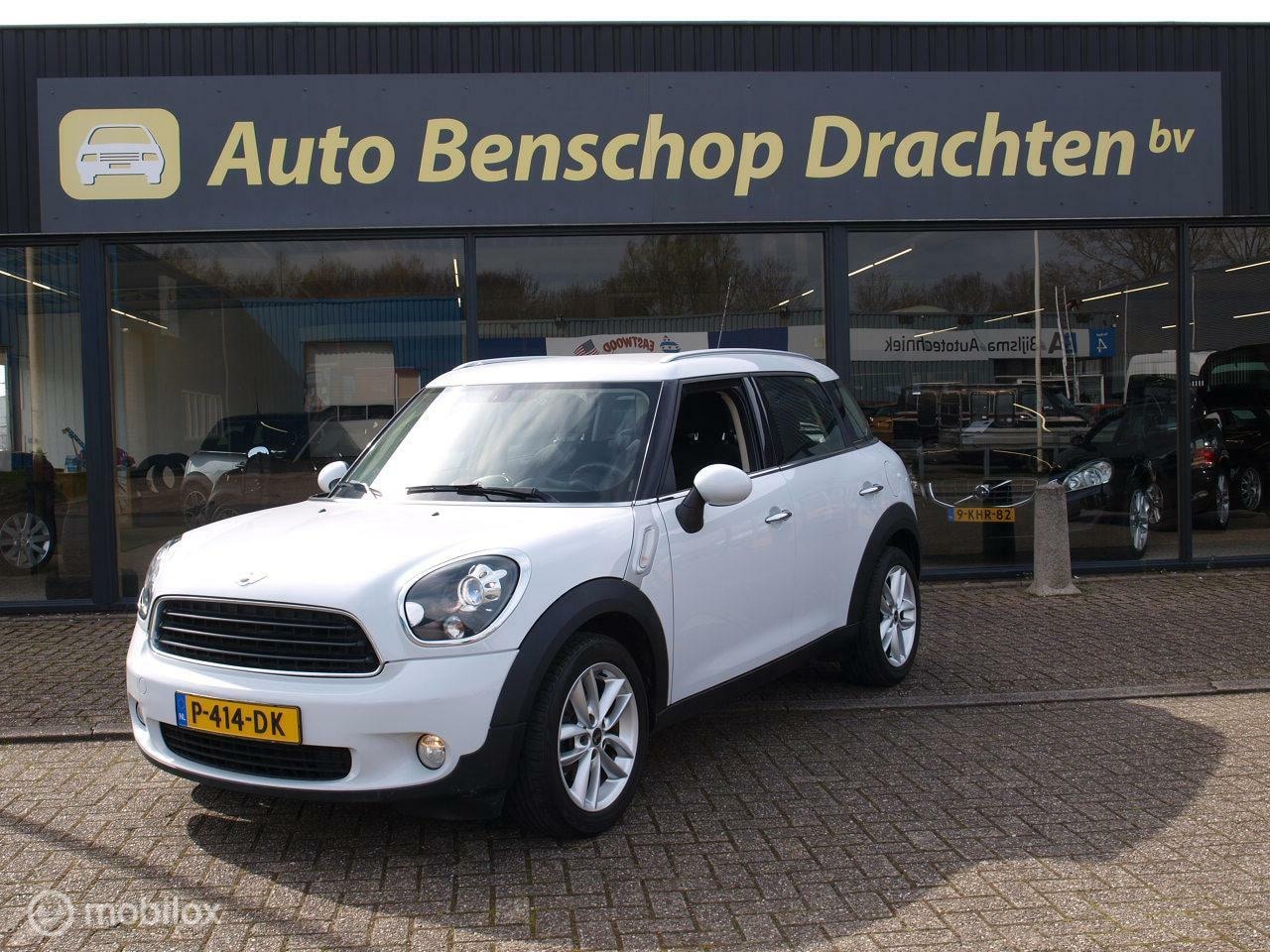 MINI Countryman - 1.6 Pepper Xenon Cruise Clima Pdc Stoelverwarming 17Velgen - AutoWereld.nl