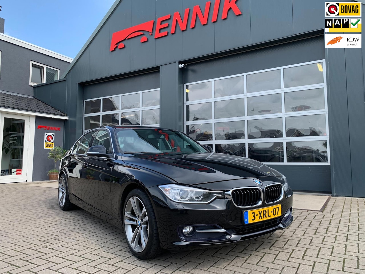 BMW 3-serie - 320i EfficientDynamics Edition Executive Sport - AutoWereld.nl