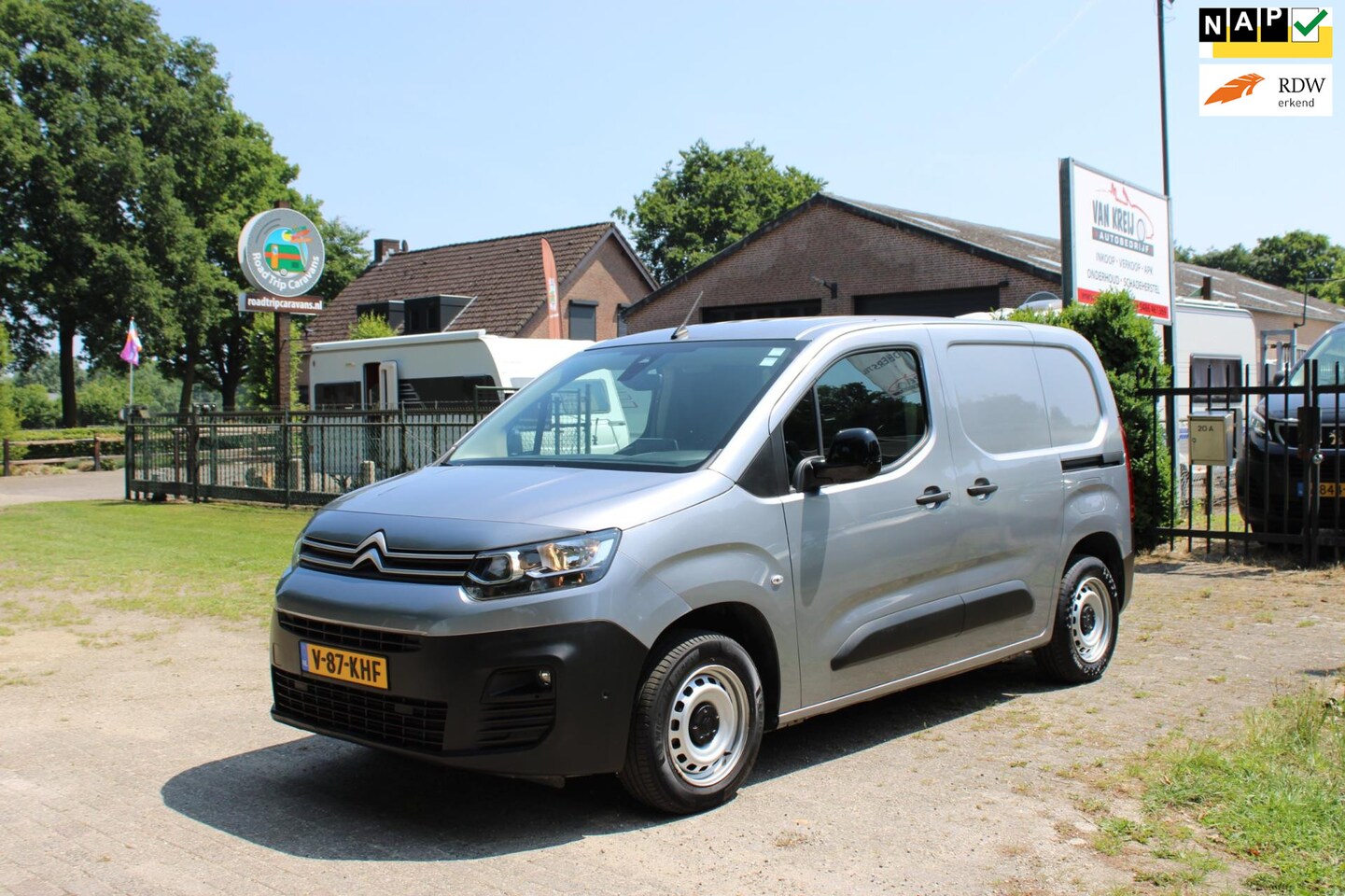 Citroën Berlingo - 1.2 PureTech Club 2X Schuifdeur Navi cruise Ac PDC - AutoWereld.nl