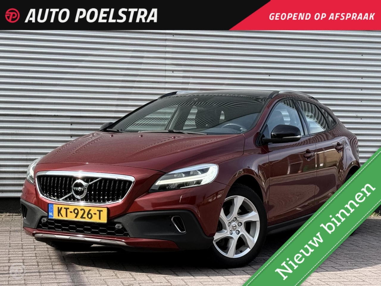 Volvo V40 Cross Country - 2.0 D2 Summum Geartronic Leder LED Trekhaak Camera - AutoWereld.nl