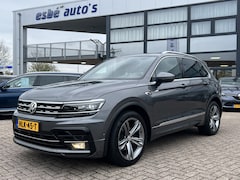 Volkswagen Tiguan - 1.4 TSI ACT 150 pk DSG Highline Business R Panoramadak Leer Virtual Cockpit Trekhaak ACC C
