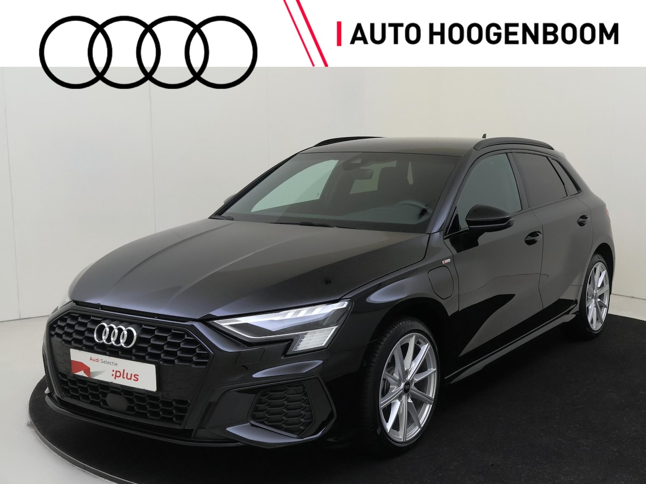 Audi A3 Sportback - 40 TFSI e S edition | Trekhaak | Alcantara bekleding | Parkeerassistent | LED matrix verli - AutoWereld.nl