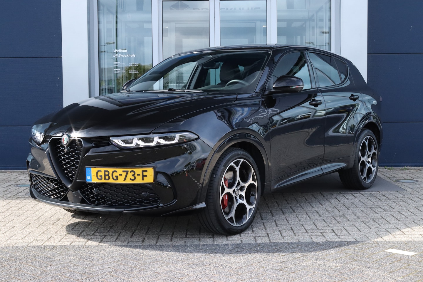 Alfa Romeo Tonale - 1.5T Hybrid Veloce | Adaptieve Cruise | 360' Camera | Stoelventilatie | Adaptieve Demping - AutoWereld.nl