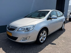 Opel Astra Sports Tourer - 1.4 Edition - Dealer Ond. - Navigatie