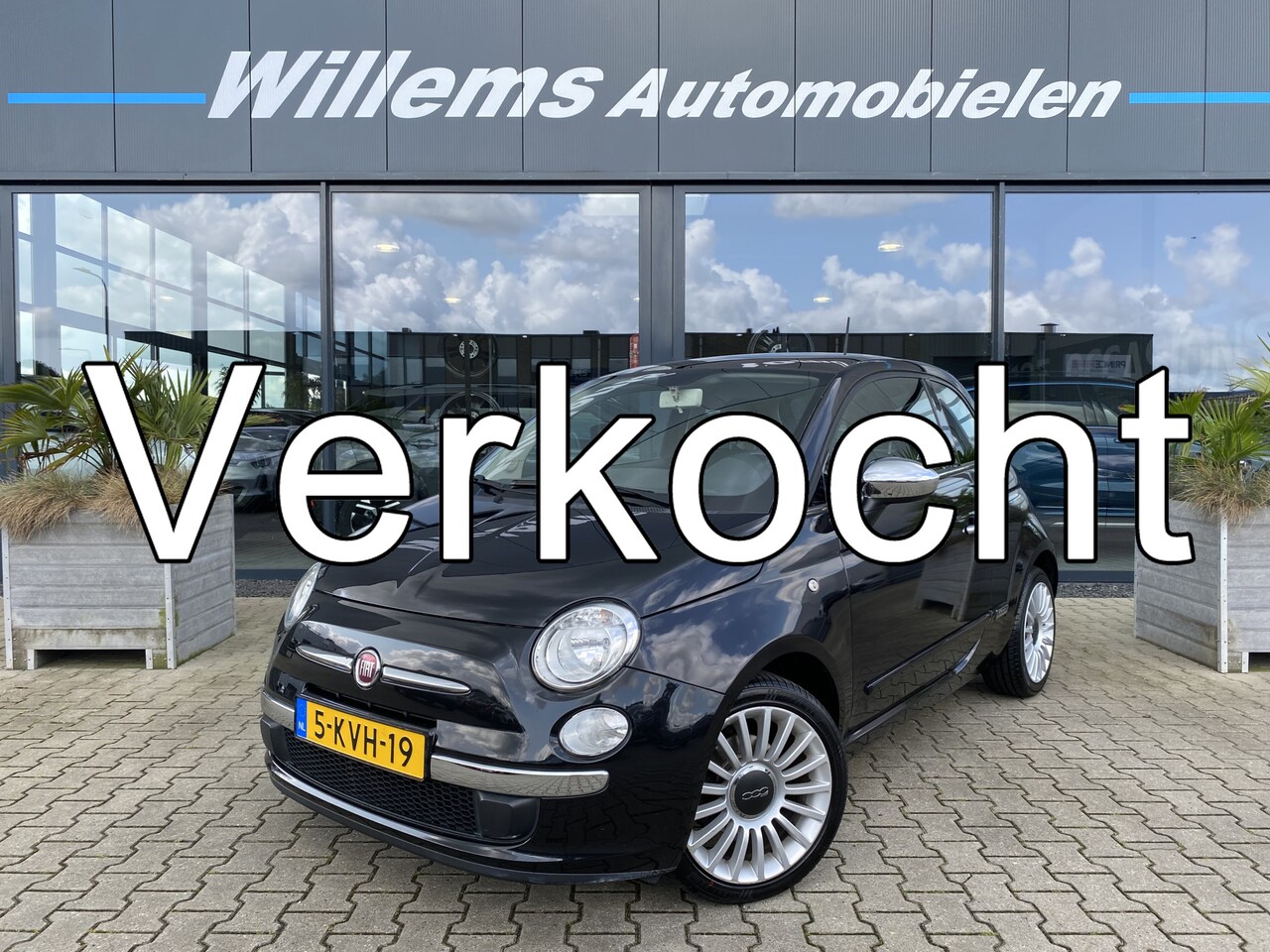 Fiat 500 - 0.9 TwinAir Lounge Panoramadak , Airco - AutoWereld.nl