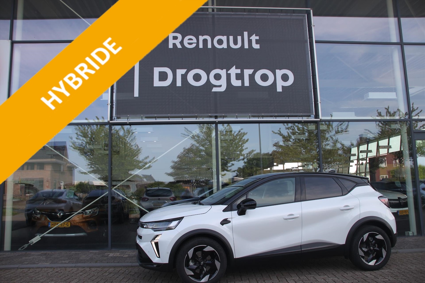 Renault Captur - 145PK-TECHNO-HYBRID-6200KM-NAVI-CAMERA-NW.MODEL- - AutoWereld.nl