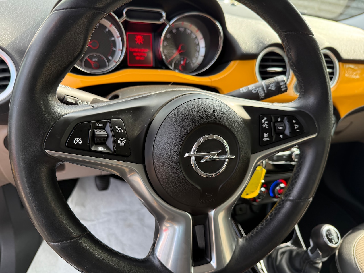Opel ADAM - 1.0 Turbo Rocks Online Edition Tweede eigenaar